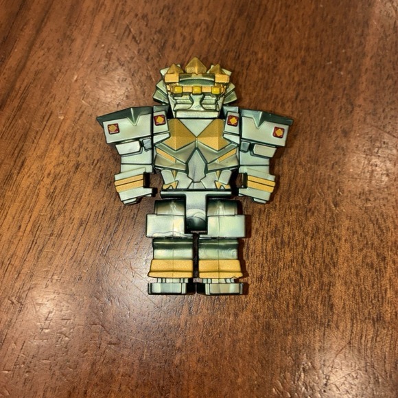 Jazwares Other - ROBLOX SERIES 6 8 FANTASTIC FRONTEIR GUARDIAN  Celebrity